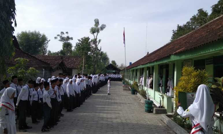 Upacara Hari Senin